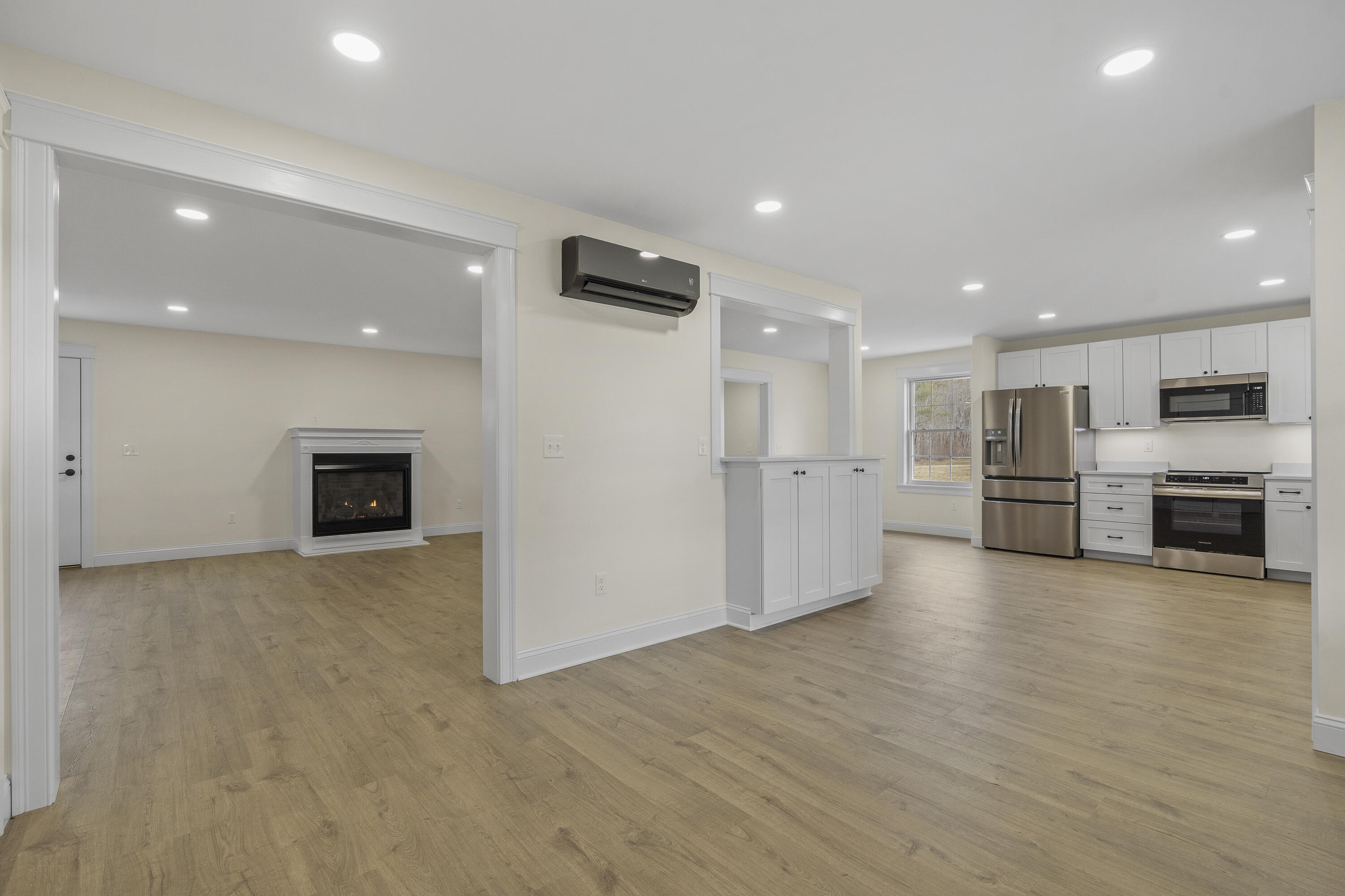29 Pleasant Street Newcastle ME 04553