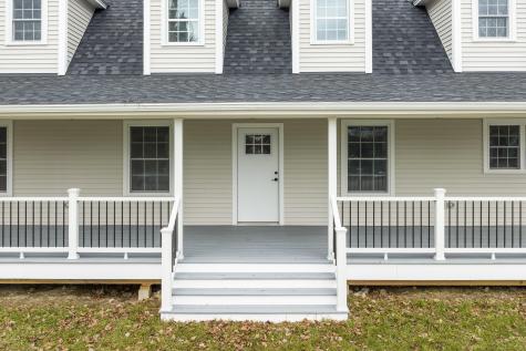 29 Pleasant Street Newcastle ME 04553