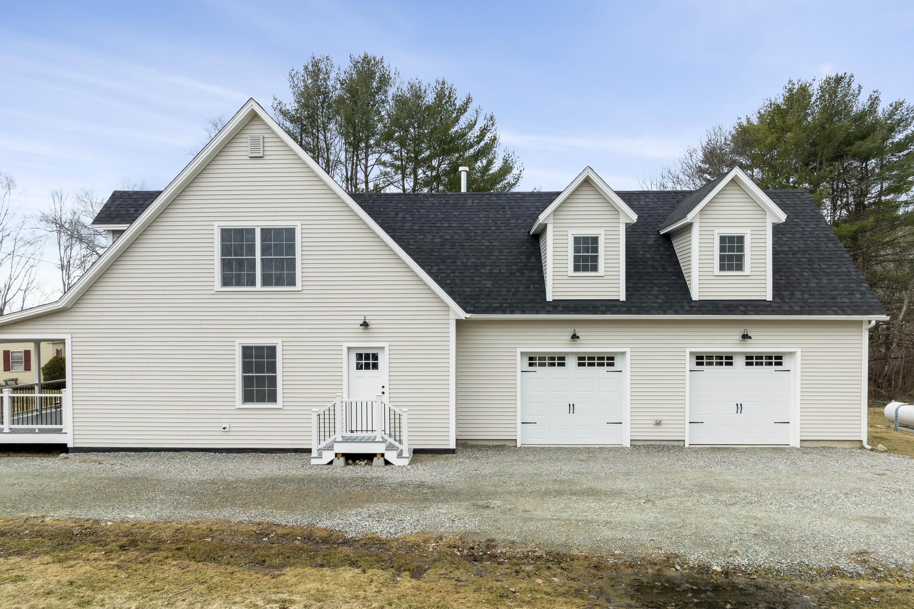 29 Pleasant Street Newcastle ME 04553