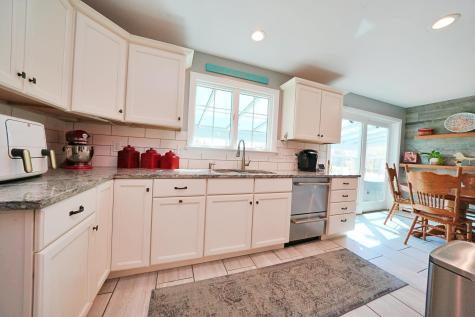 428 Main Street Orono ME 04473