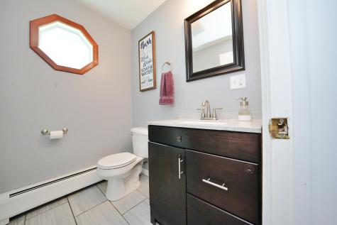 428 Main Street Orono ME 04473