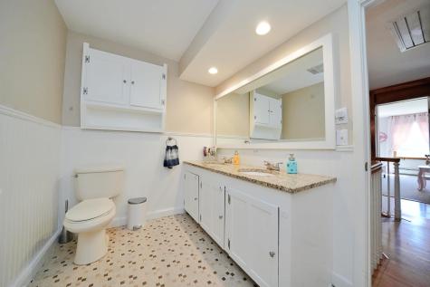 428 Main Street Orono ME 04473