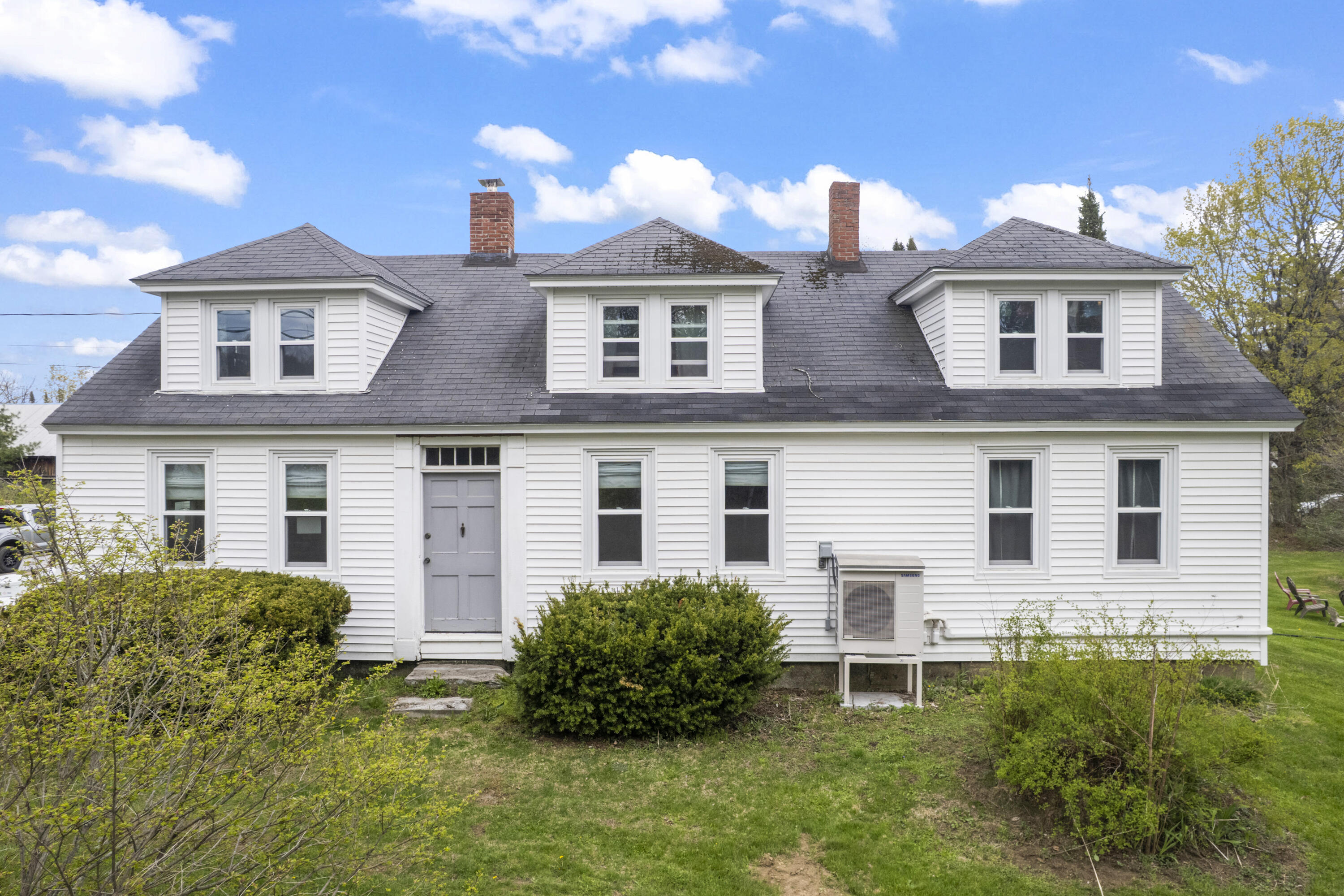 3427 Middle Road Sidney ME 04330