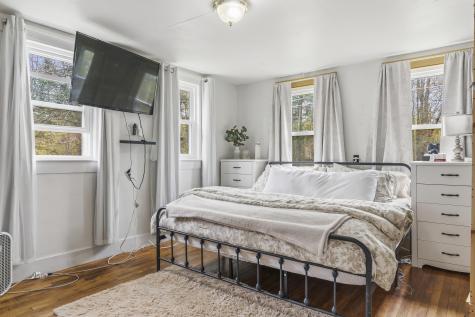 3427 Middle Road Sidney ME 04330