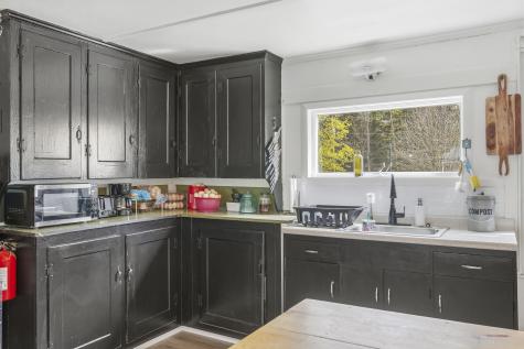 3427 Middle Road Sidney ME 04330