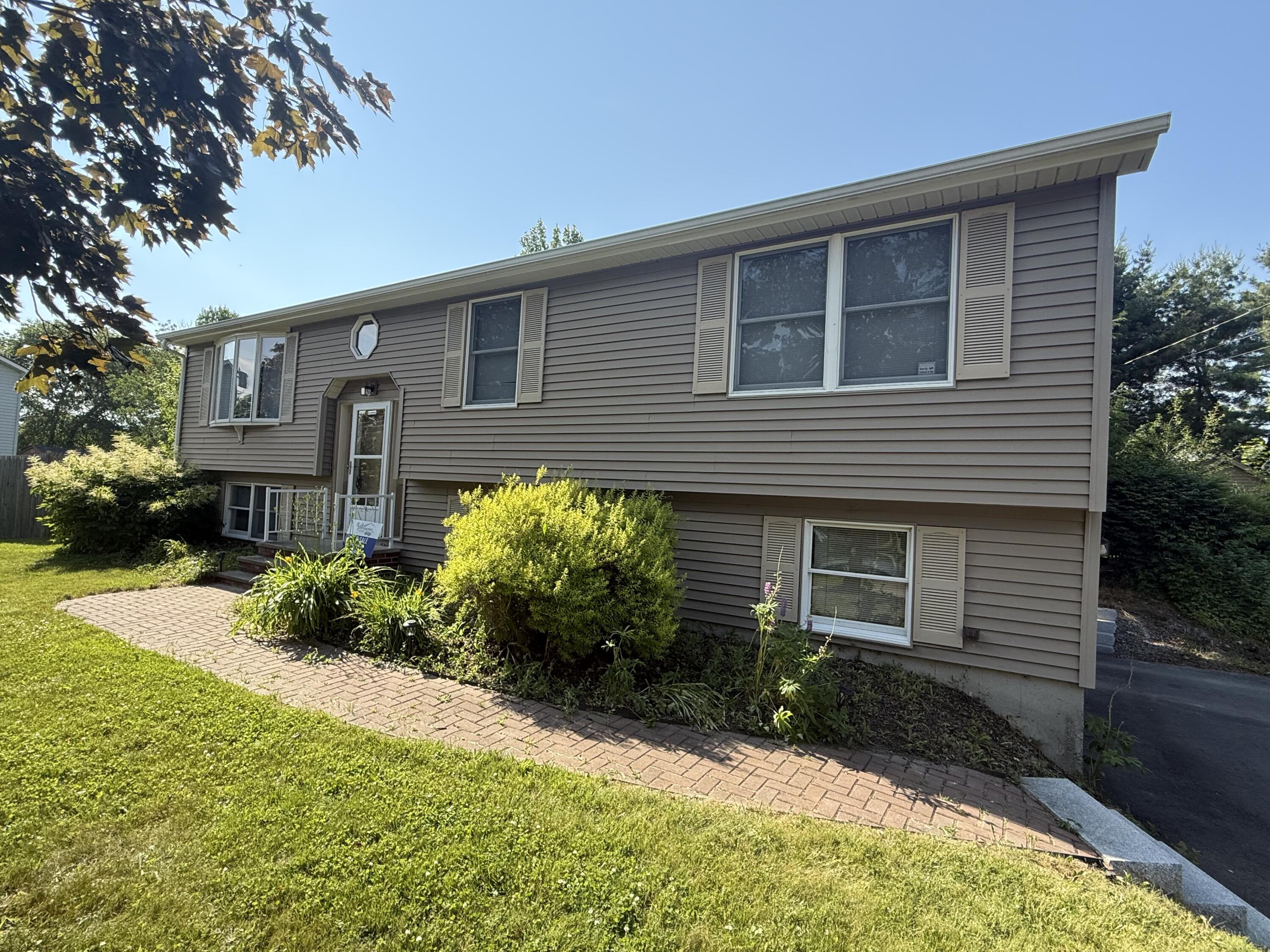 68 Laurel Circle Bangor ME 04401