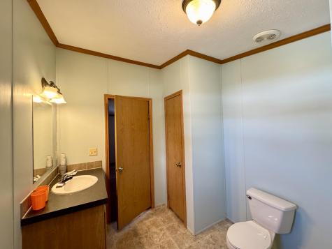 21 Hatto Farm Road Norridgewock ME 04957