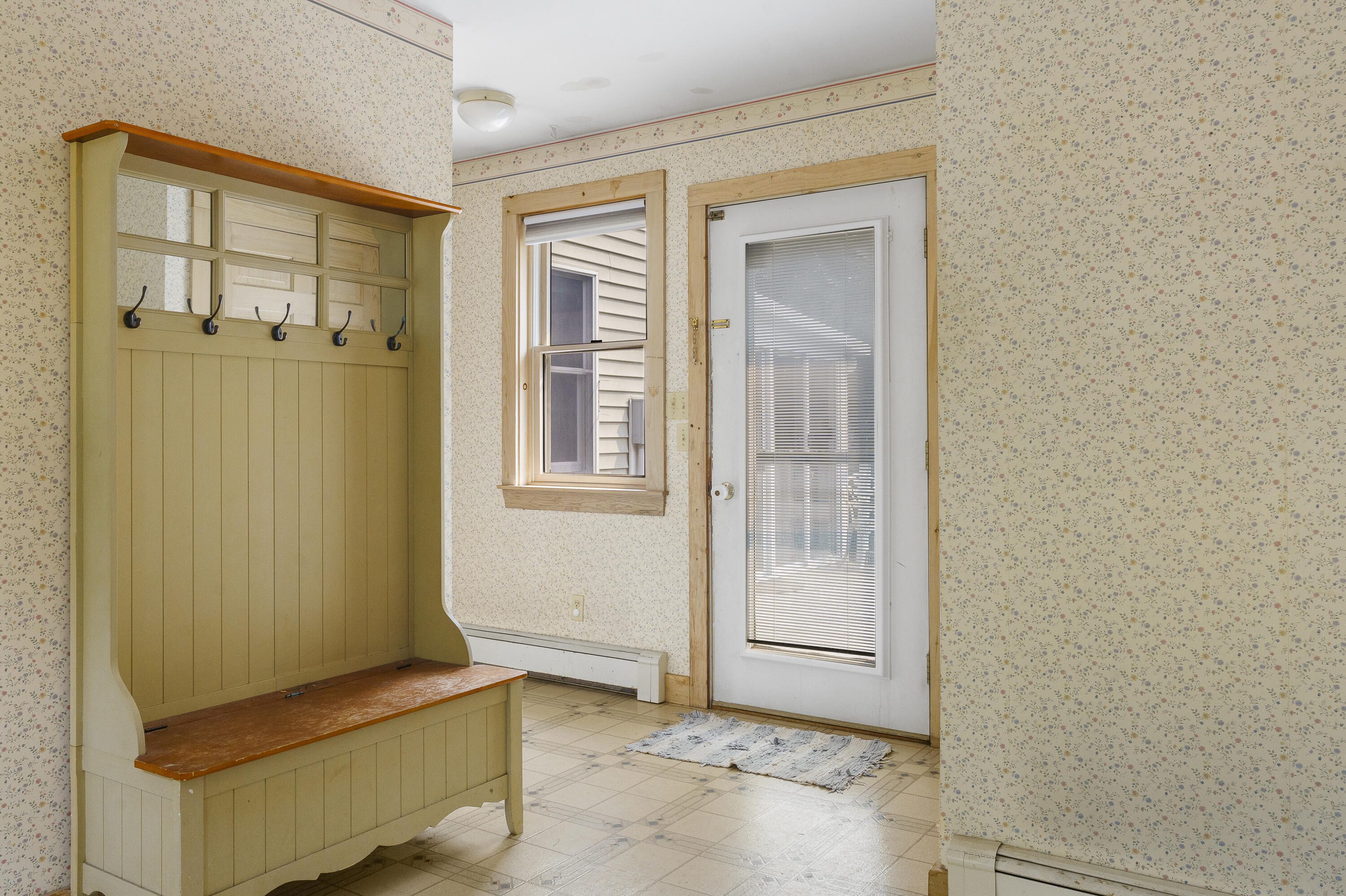 4 Shamrock Lane Damariscotta ME 04543