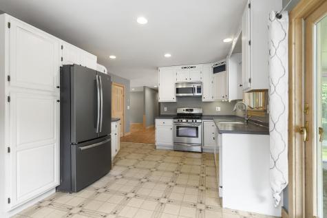 4 Shamrock Lane Damariscotta ME 04543