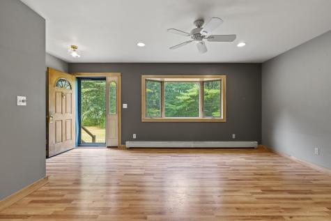 4 Shamrock Lane Damariscotta ME 04543