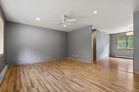 4 Shamrock Lane Damariscotta ME 04543