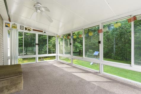 4 Shamrock Lane Damariscotta ME 04543