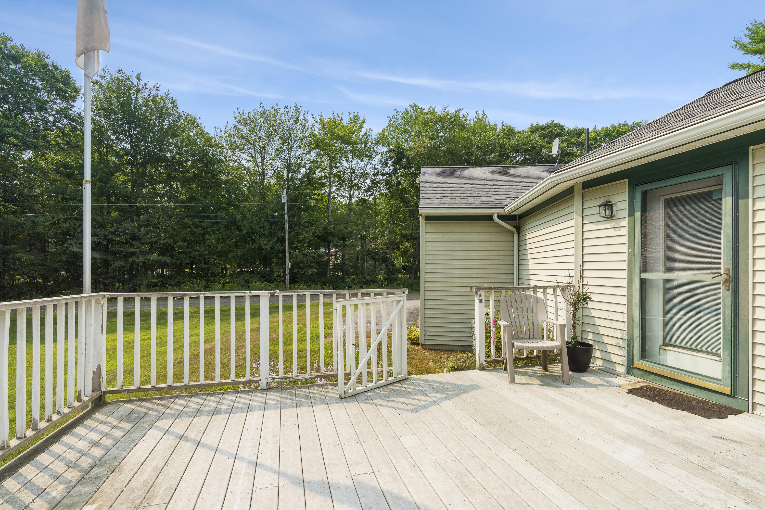 4 Shamrock Lane Damariscotta ME 04543