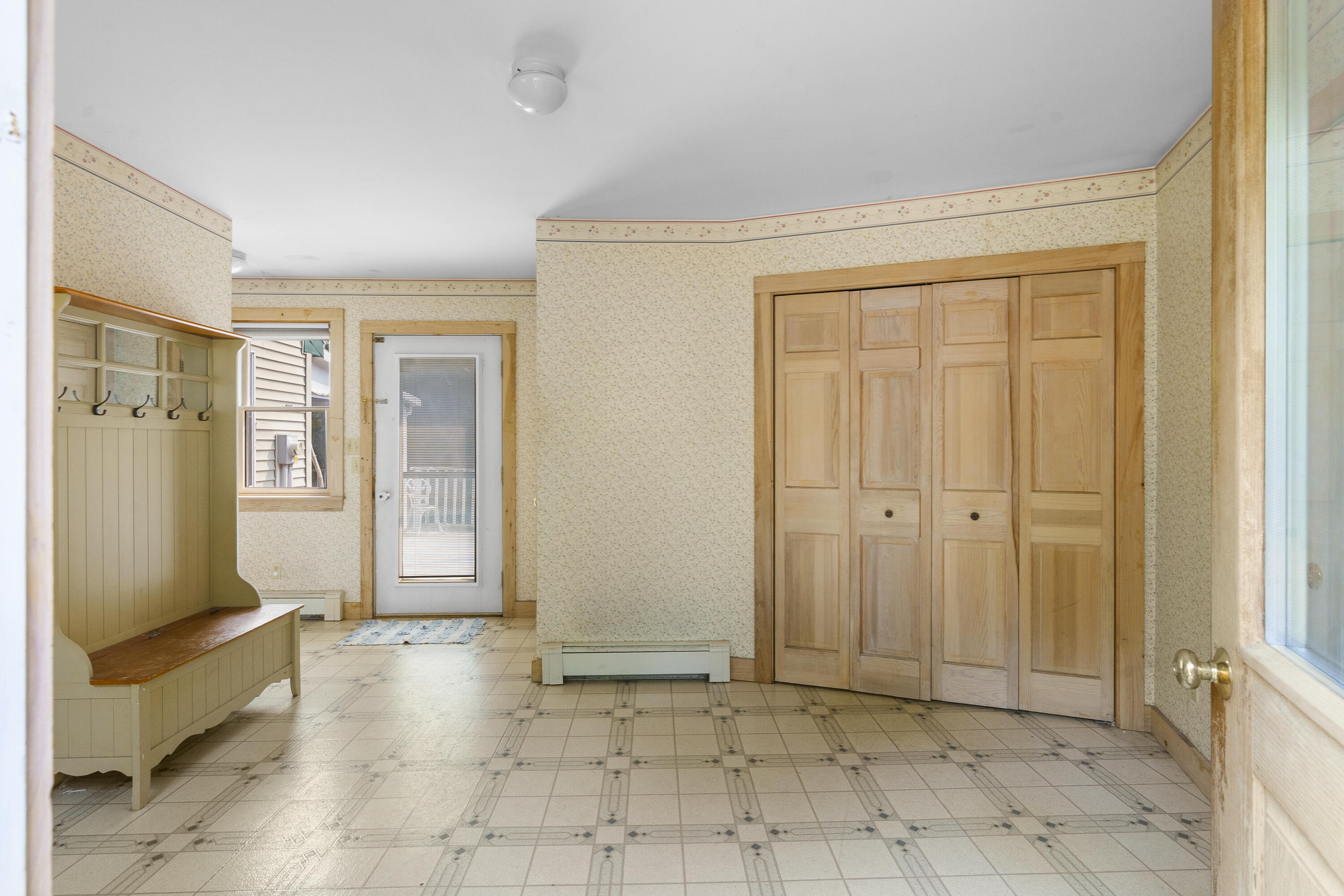 4 Shamrock Lane Damariscotta ME 04543