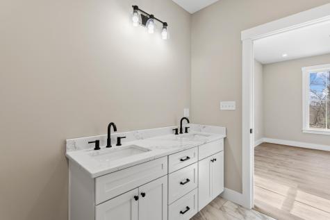 6 Sitko Lane Berwick ME 03901