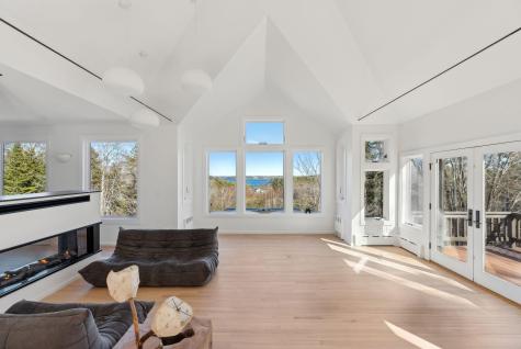 107 Wharf Road Yarmouth ME 04096