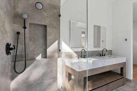 107 Wharf Road Yarmouth ME 04096