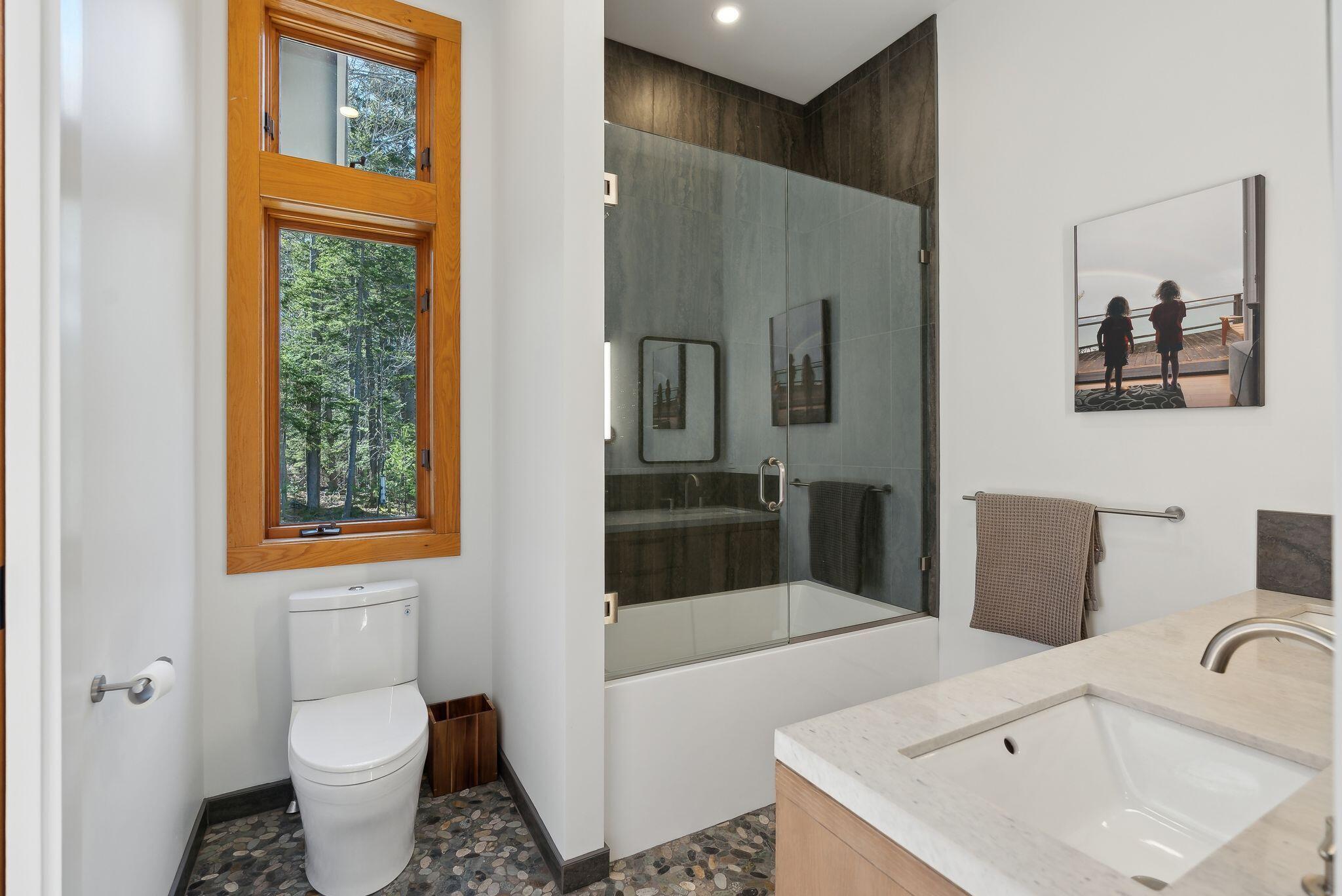 107 Wharf Road Yarmouth ME 04096