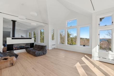 107 Wharf Road Yarmouth ME 04096