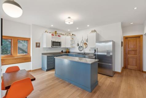 107 Wharf Road Yarmouth ME 04096