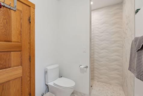 107 Wharf Road Yarmouth ME 04096