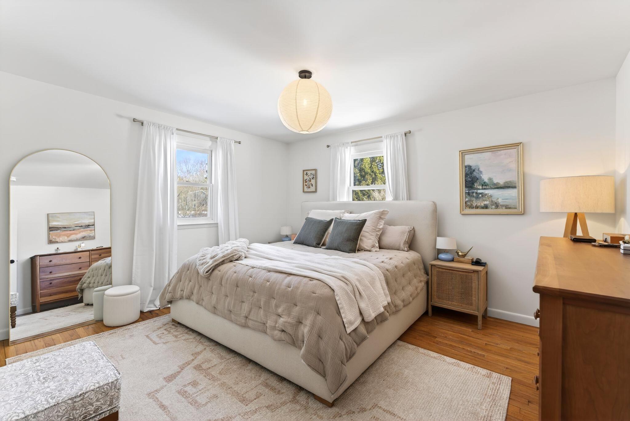 7 Lawn Avenue Cumberland ME 04021