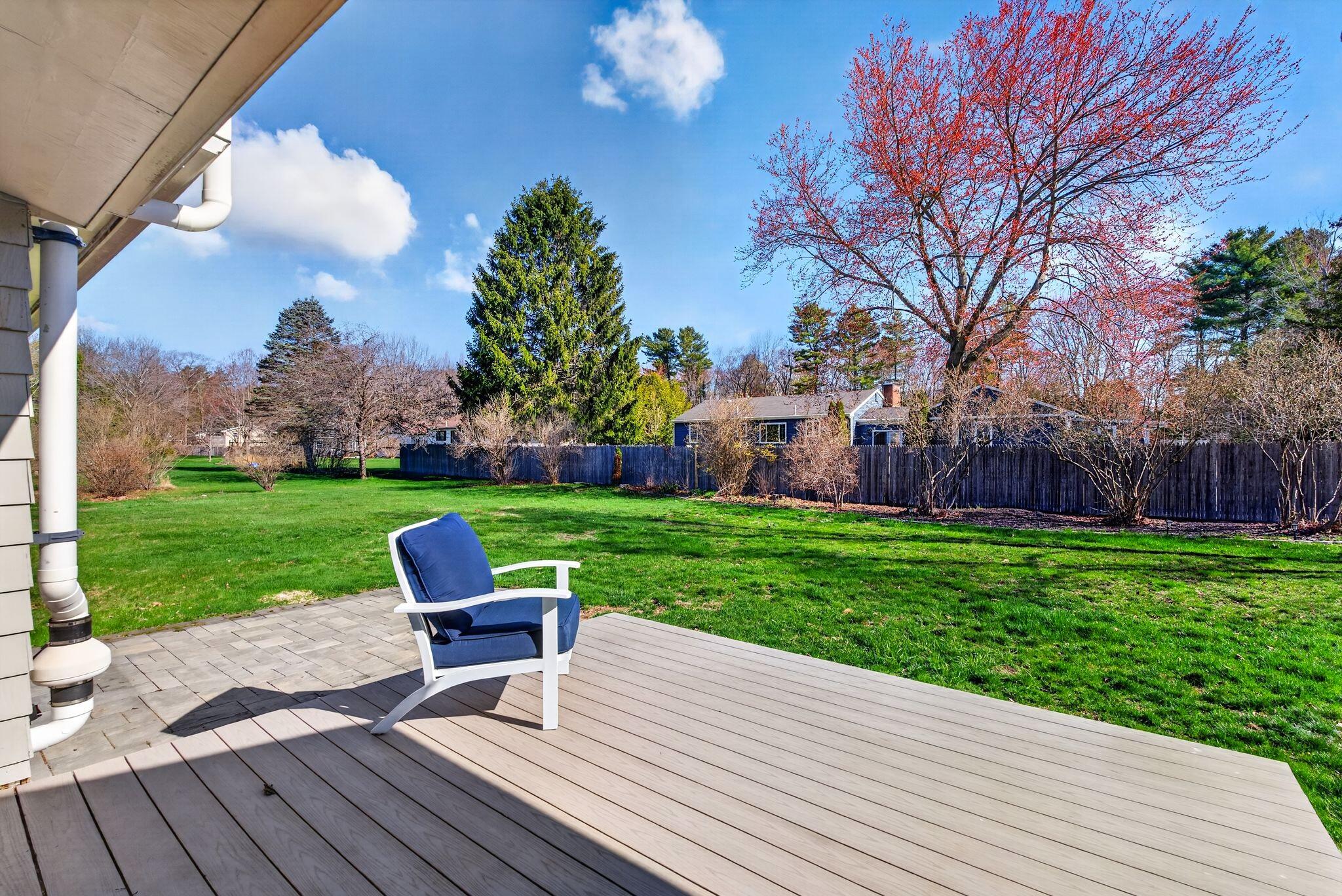 7 Lawn Avenue Cumberland ME 04021