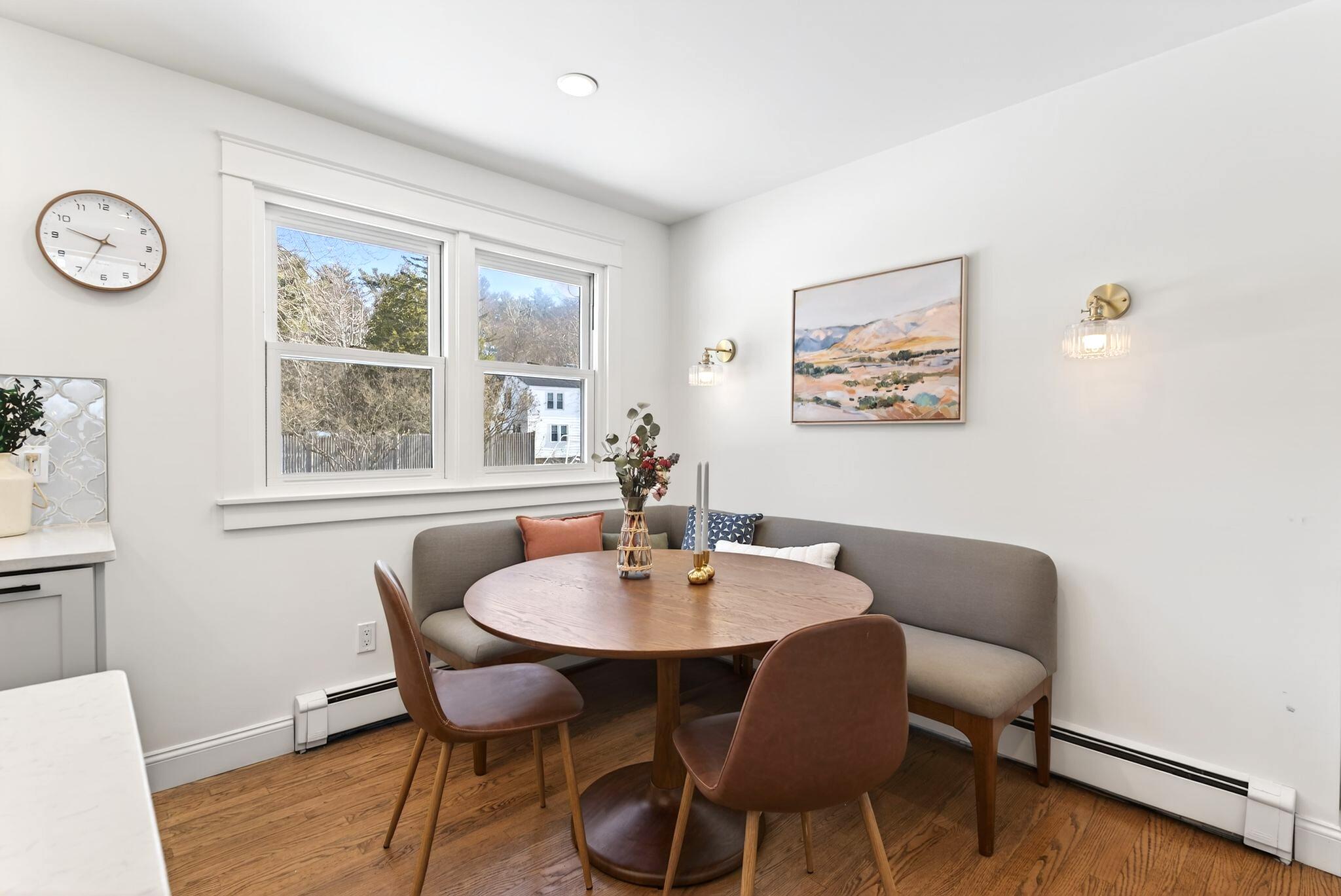 7 Lawn Avenue Cumberland ME 04021