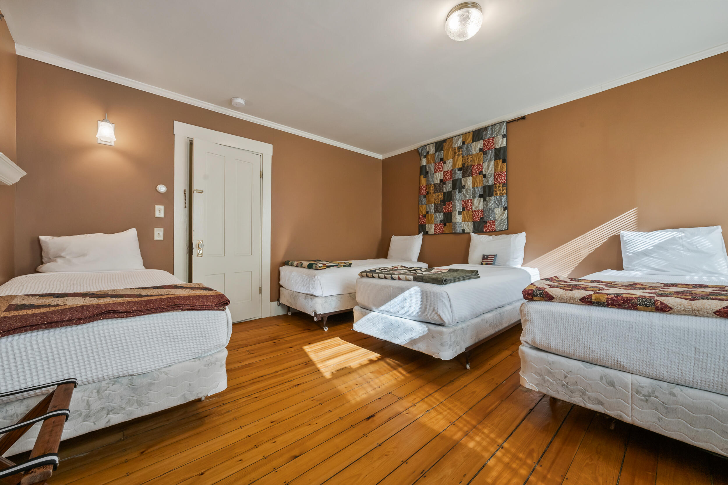 23 Pleasant Street Rangeley ME 04970