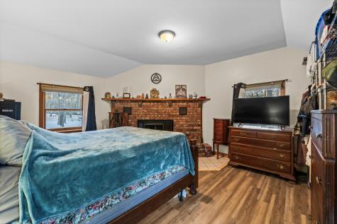 104 Verrill Road Pownal ME 04069