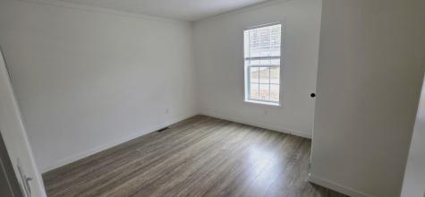 127 Shaker Road Gray ME 04039