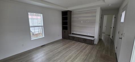 127 Shaker Road Gray ME 04039