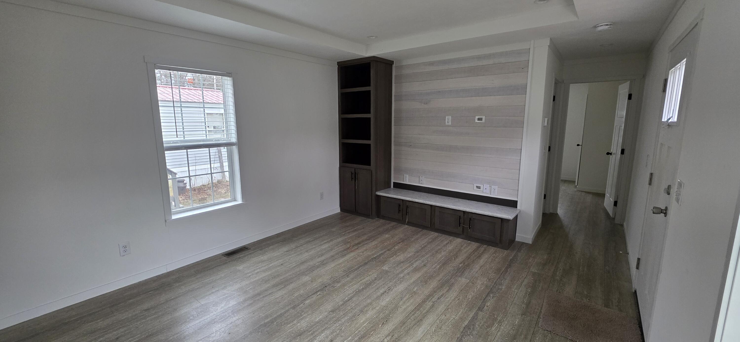 127 Shaker Road Gray ME 04039