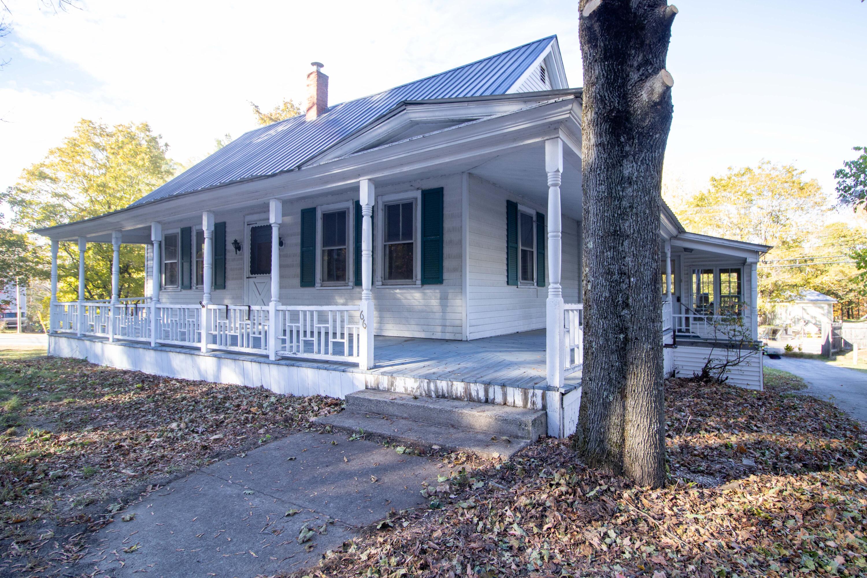 66 Main Street Cornish ME 04020