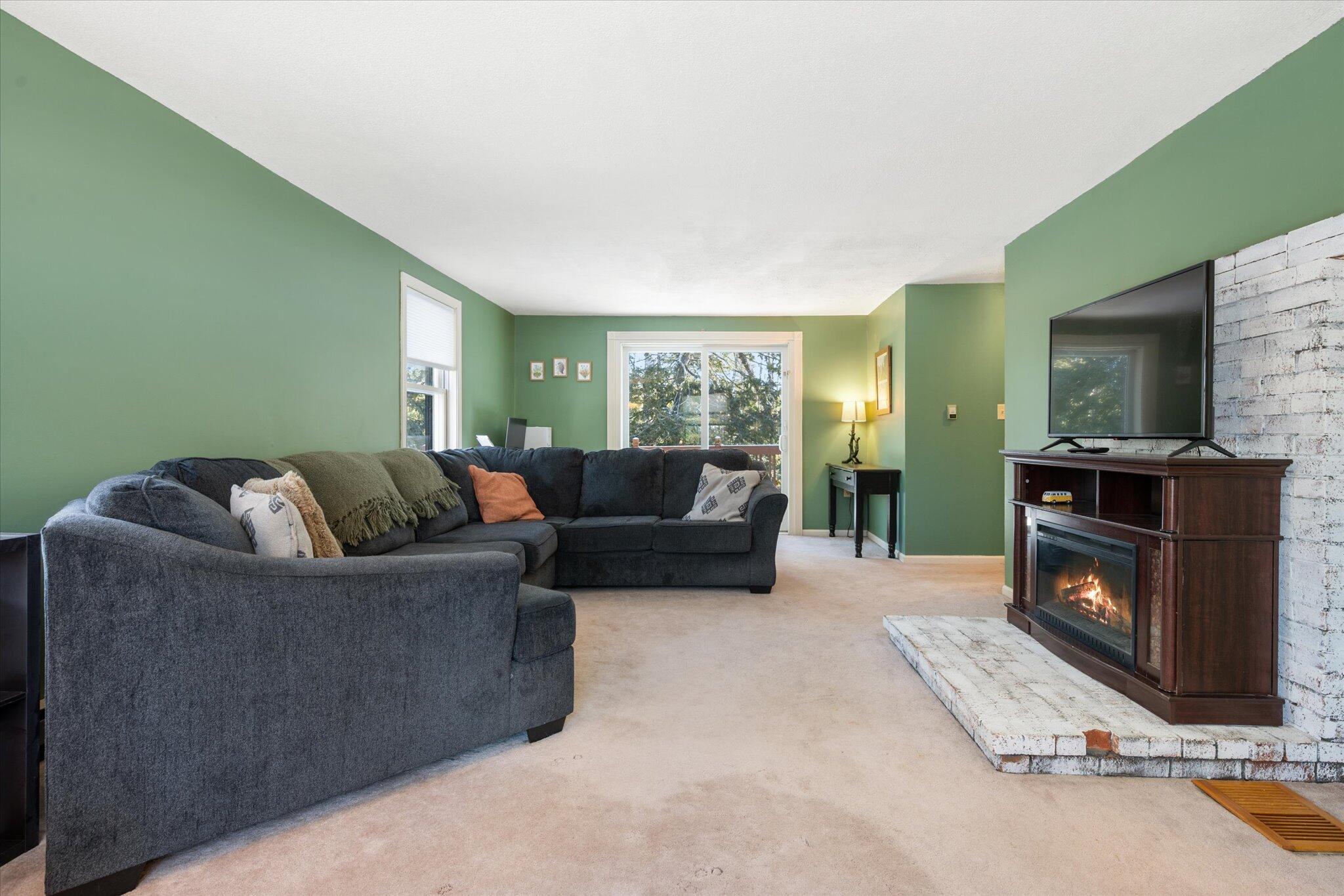 142 Ichabod Lane Hampden ME 04444