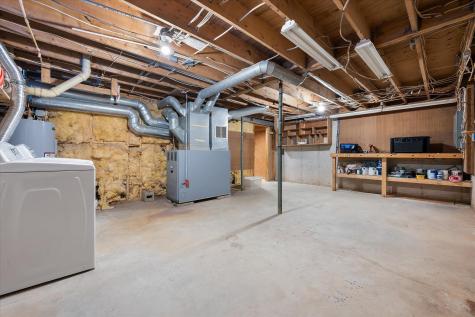 142 Ichabod Lane Hampden ME 04444