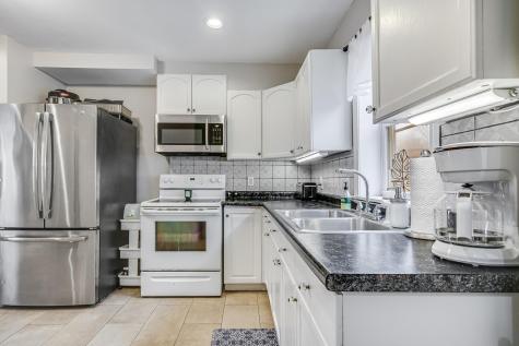 565 Main Street Lewiston ME 04240