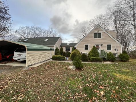 45 Douglas Drive Newport ME 04953