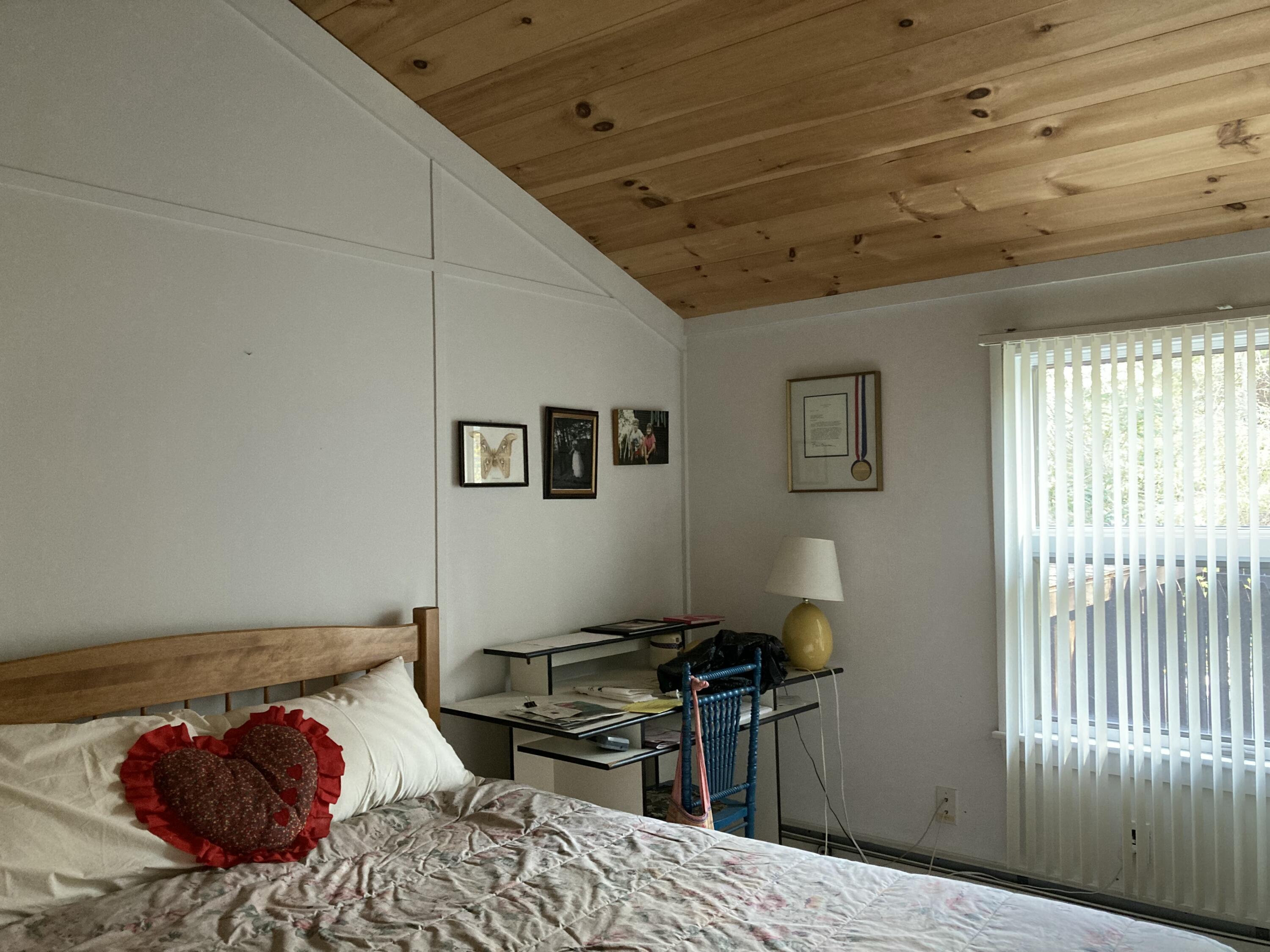 32 Taunton Keep Hancock ME 04640