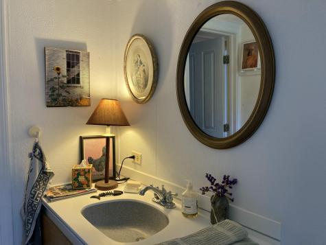 32 Taunton Keep Hancock ME 04640