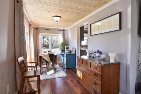 15 Royal Avenue Auburn ME 04210