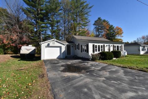 15 Royal Avenue Auburn ME 04210