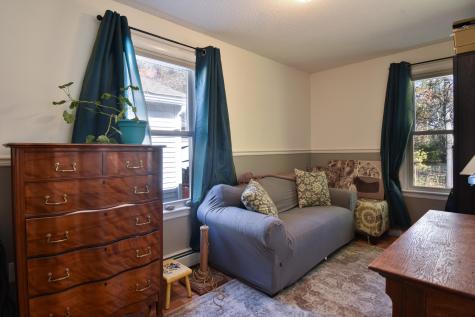 15 Royal Avenue Auburn ME 04210