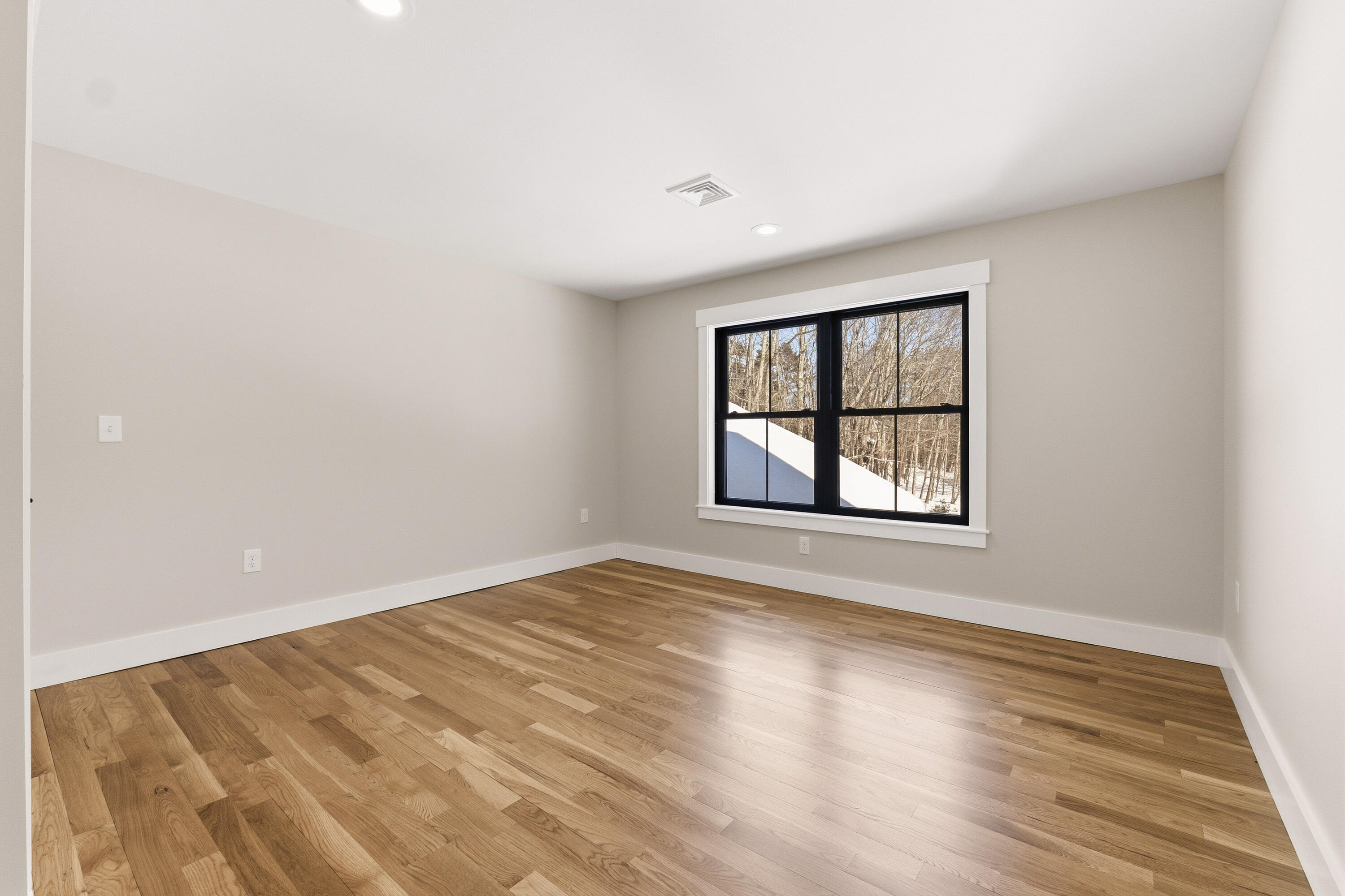 16 Piper Farm Road Brunswick ME 04011