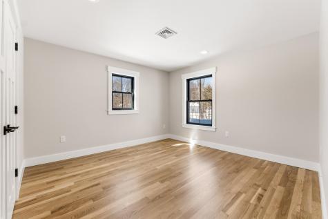 16 Piper Farm Road Brunswick ME 04011