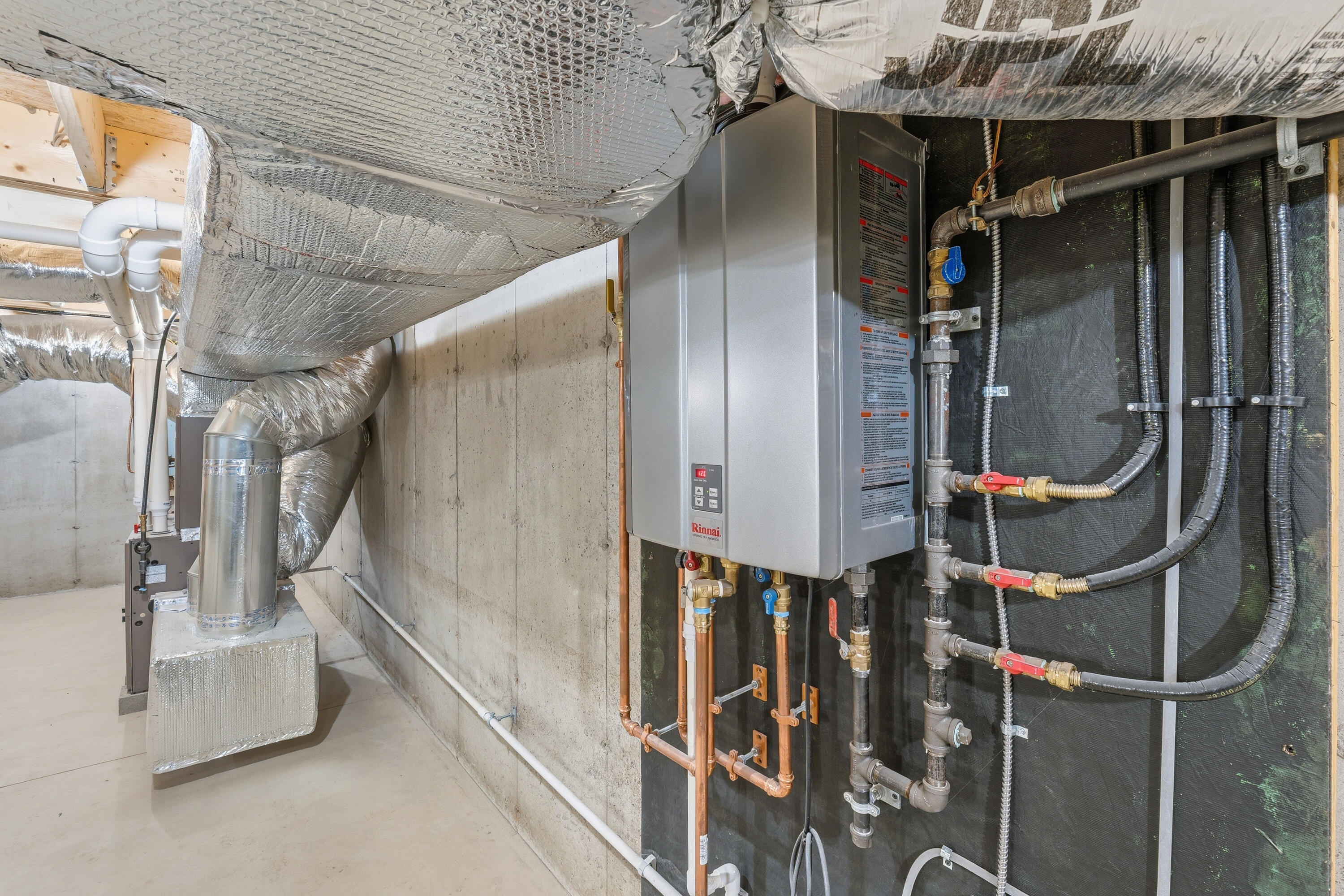 16 Piper Farm Road Brunswick ME 04011