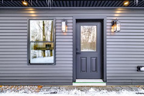 8 Lydia Lane Norway ME 04268