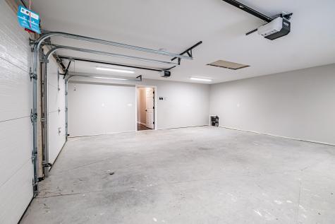 8 Lydia Lane Norway ME 04268