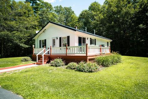 37 Hanscomb School Road Limington ME 04049