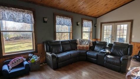 18 Crawford Road Pittsfield ME 04967